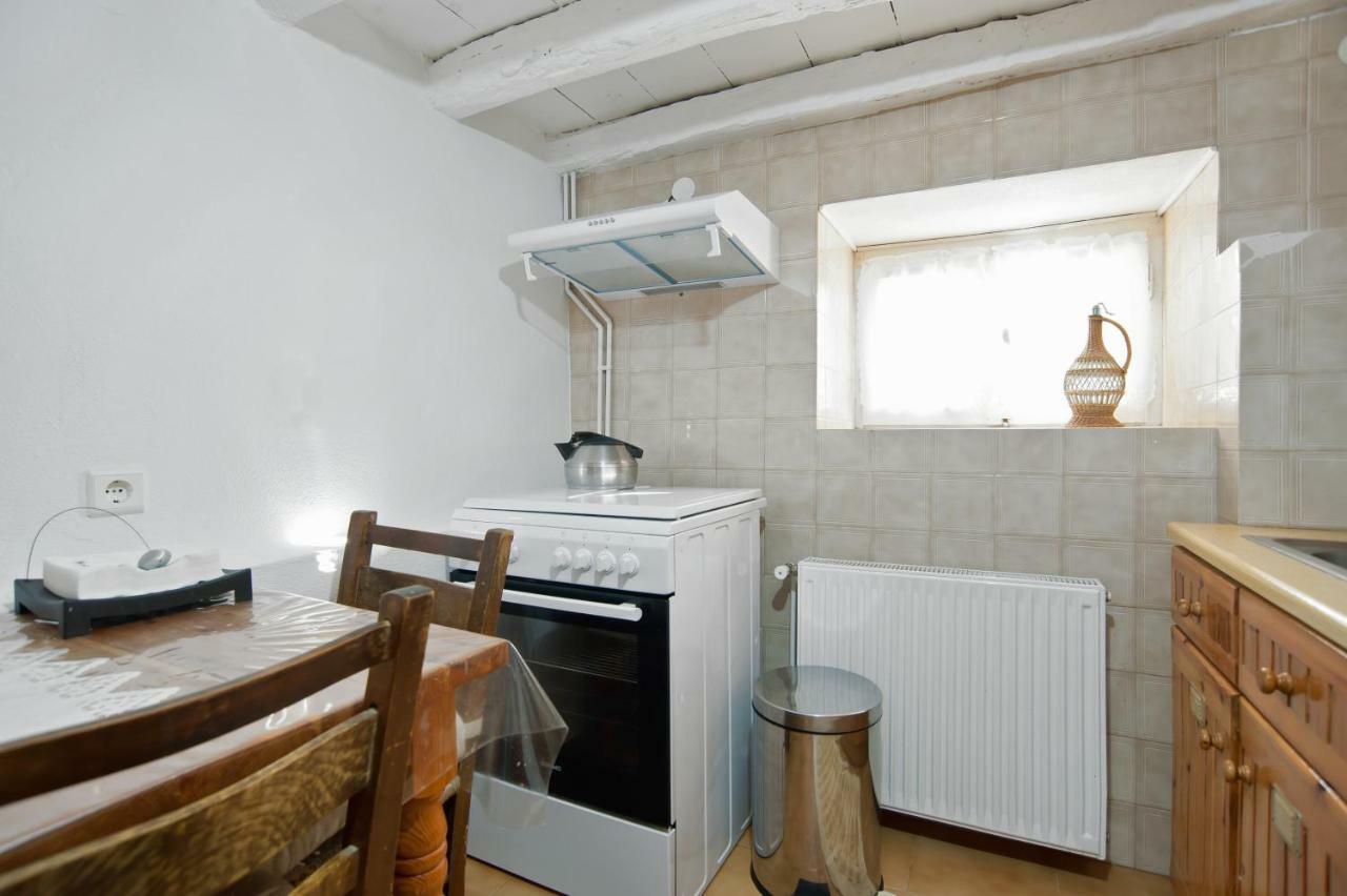 Elia Apartments Chrisso Delfi Esterno foto