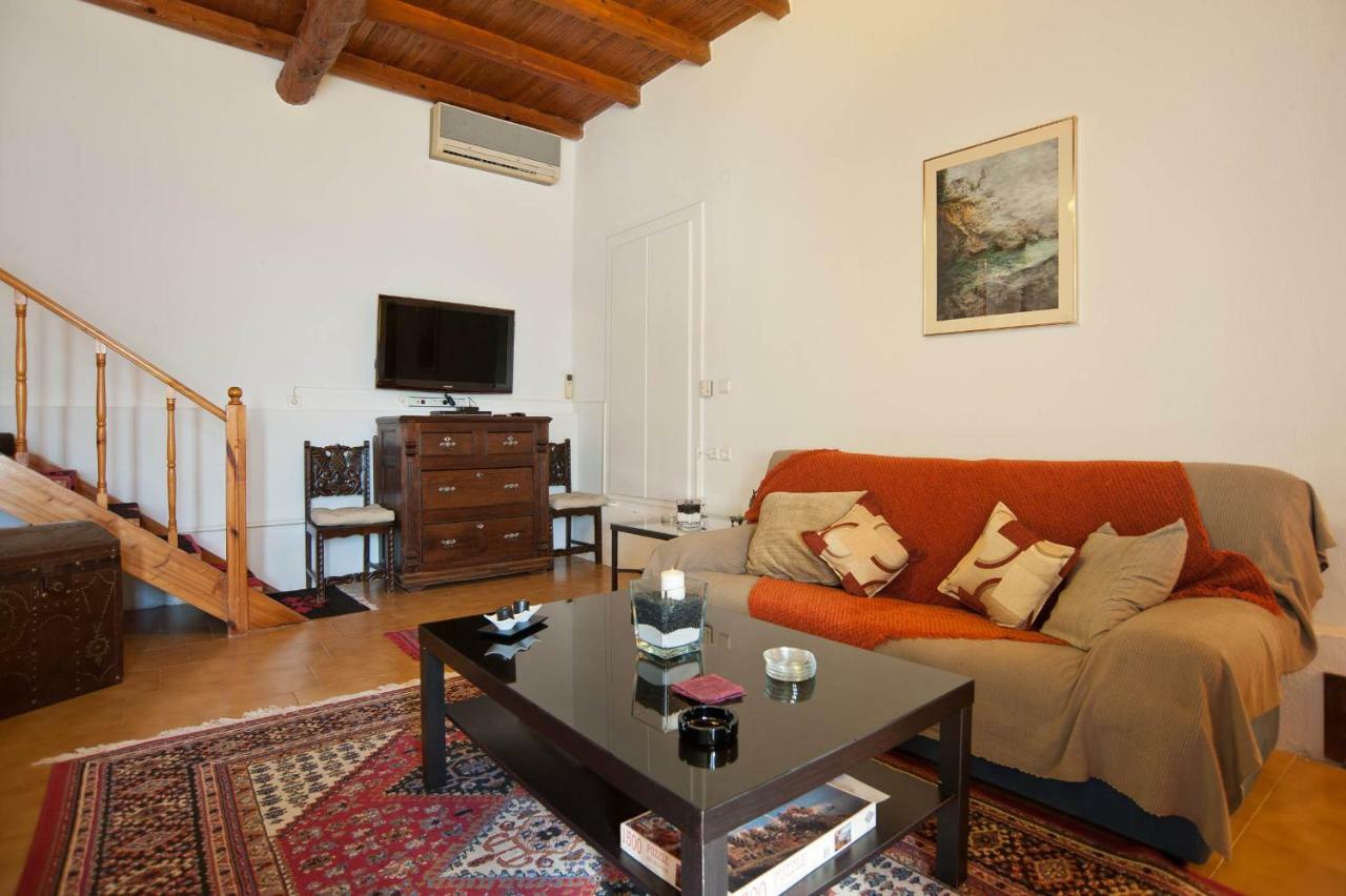 Elia Apartments Chrisso Delfi Esterno foto